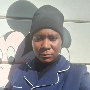 Mature sleep in Mbali 45 yrs is a very hardworking maid,nanny ,cook,cleaner urgently looking