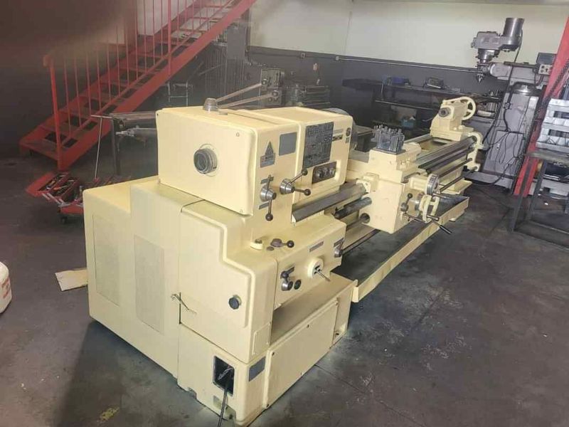 Tos Lathe 3m for sale