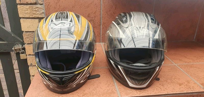 Motorcycle XL Helmets X 2