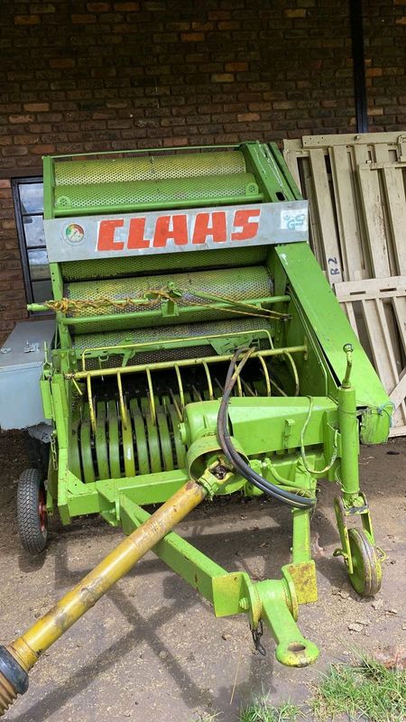Claas rollant 44
