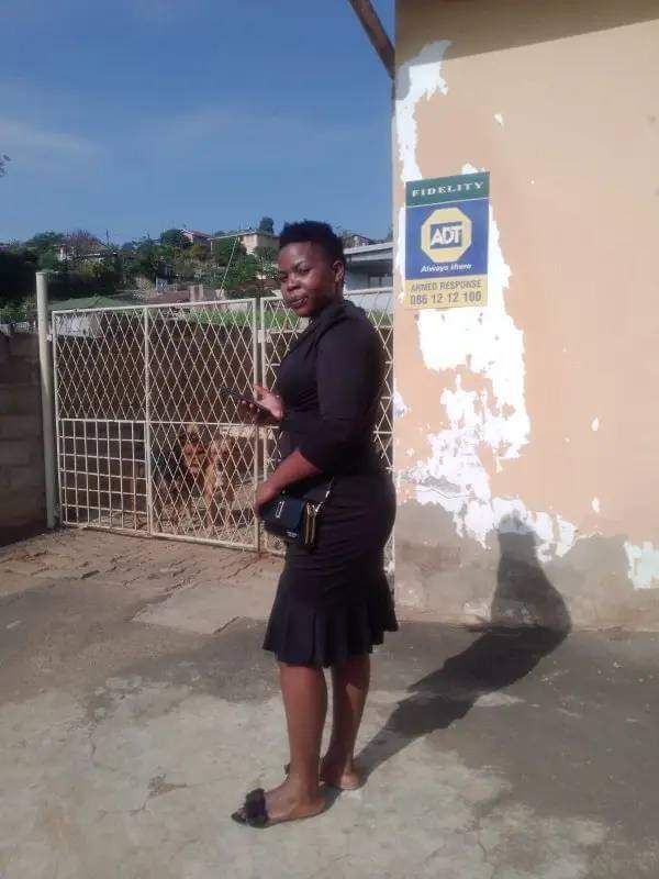 Malawian lady looking for a job as a househelper or nanny