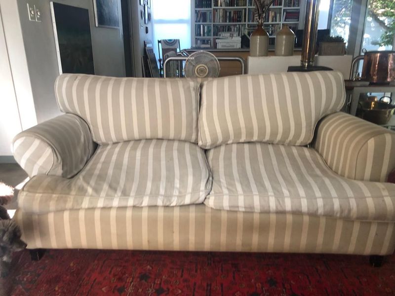 Solid 3-seater Couch