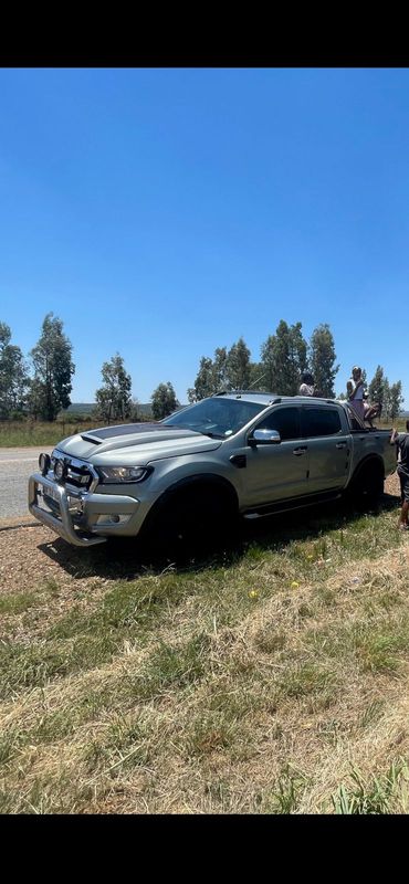 Ford ranger 3.2 automatic 4by2 R170 000