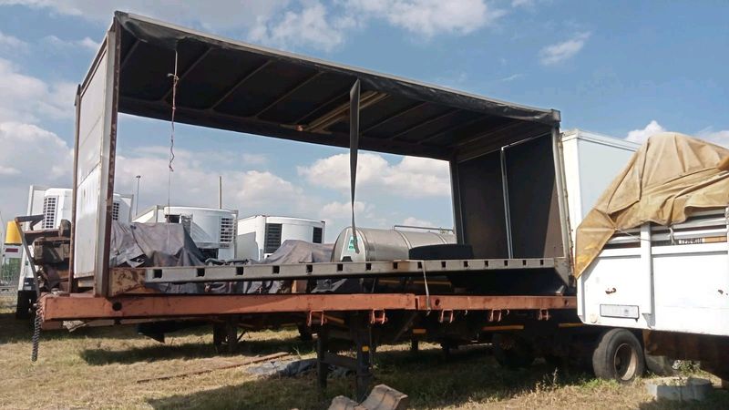 Light weight curtainside body for sale
