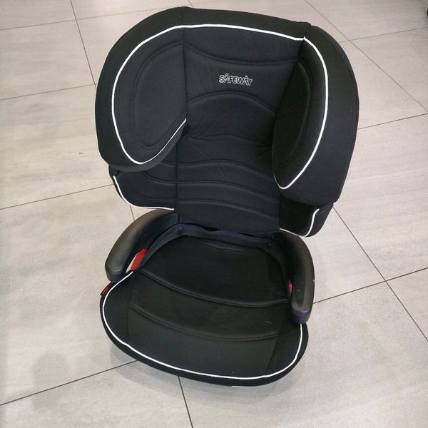 Booster seat 15kg best sale