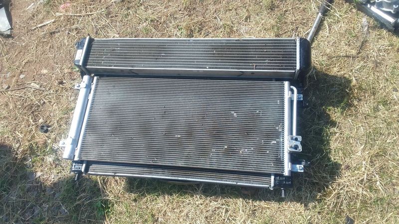 COMPLETE AUTOMATIC RADIATOR SET FOR CHERY TIGGO 7PRO WITH INTERCOOLER.