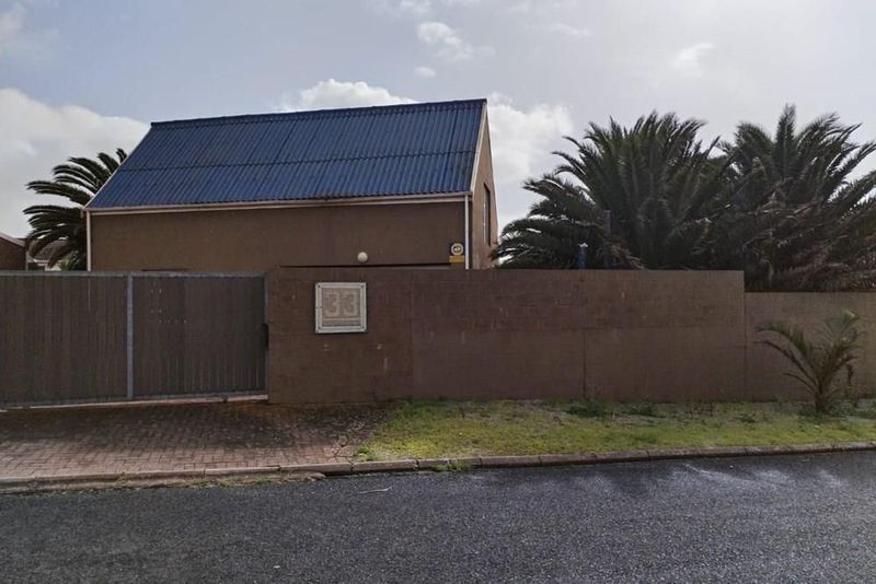 THREE BEDROOM HOUSE FOR SALE IN BLUEWATER BY, SALDANHA-WALKING DISTANCE TO THE BEACH.
