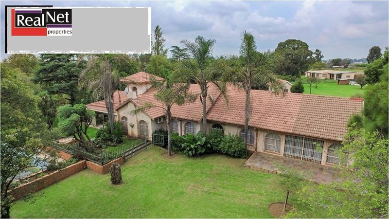 Charming 4-bedroom self-sustainable Small Holding for sale in Gordons View AH, Benoni.