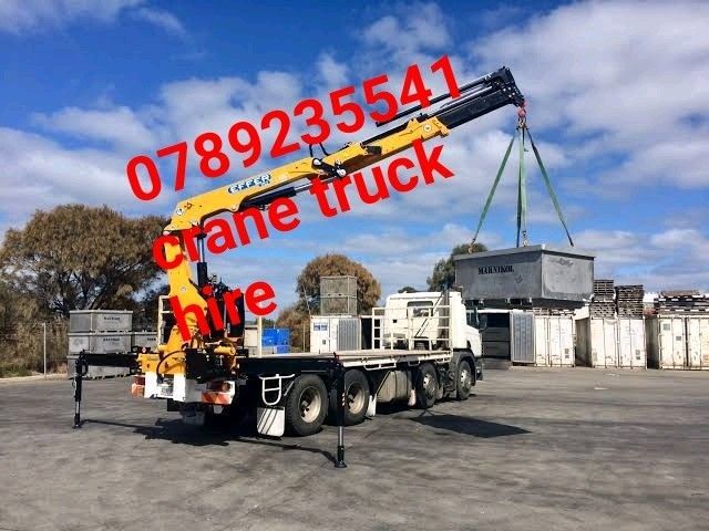 LEFTING TRUCK FOR HIRE