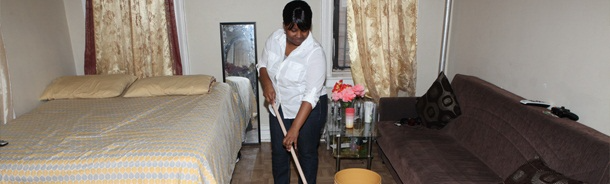 Iam 40 years old trustworthy Malawian lady stay in or or stay out  guesthouse cleaner