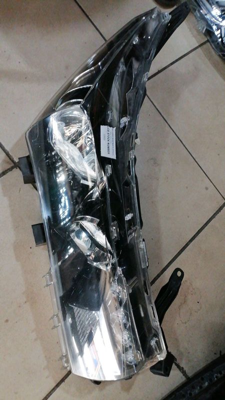 Toyota Quest 2015 year Model LED Headlight For Sale 071 819 1733&#39;WhatsApp Kato Auto Spares