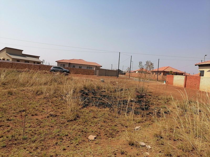 388m² Vacant Land For Sale in Westonaria