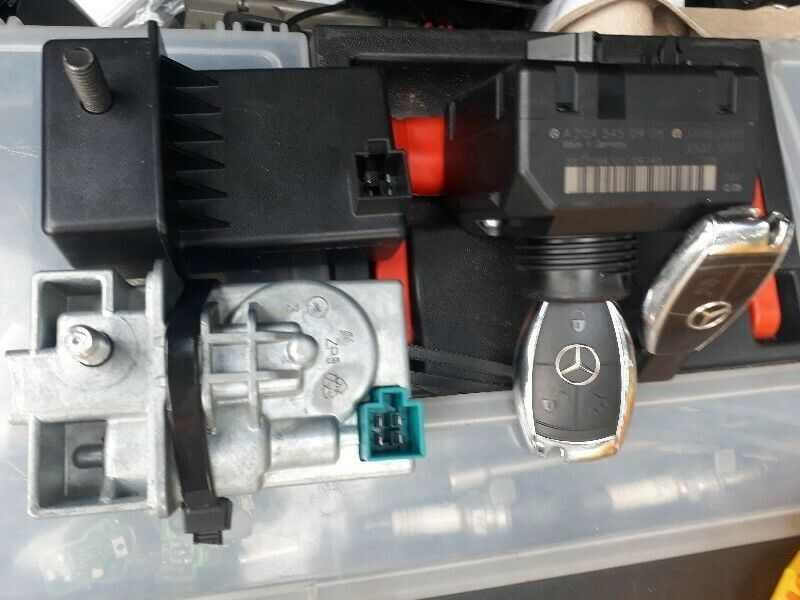 Mercedes w204 esl(electronic steering lock repairs) no ignition no start we come to you
