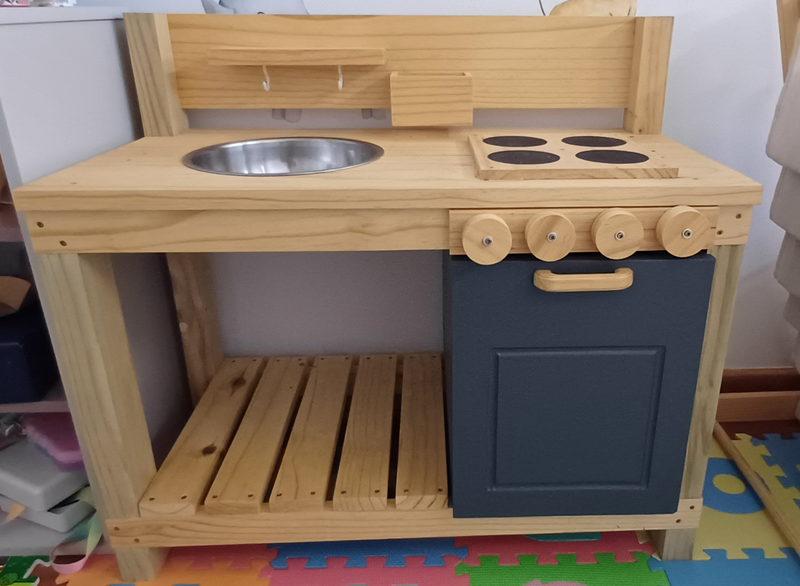 Kids Play Kitchen