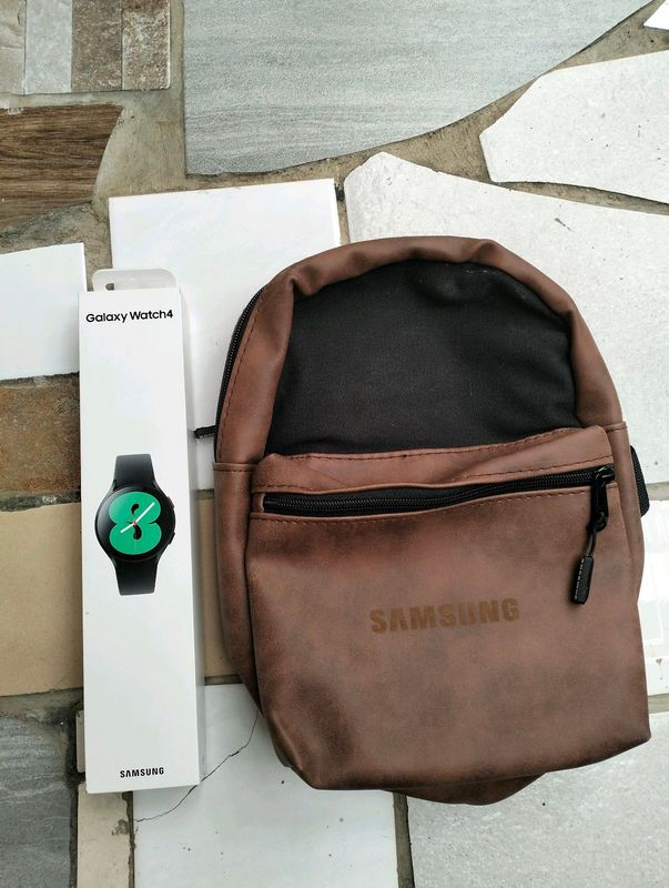 Samsung galaxy watch 4&#43;Samsung bag