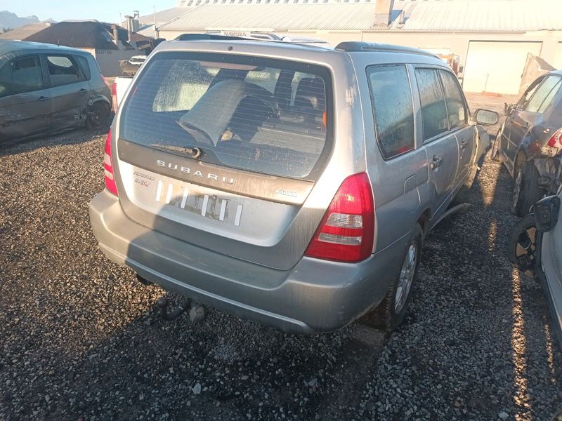 Subaru Forester 2.5 tx auto breaking for spares