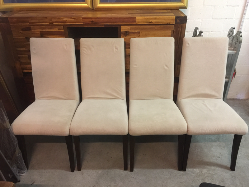 4 white fabric-covered wooden chairs &#43; 2 FREE scatter cushions