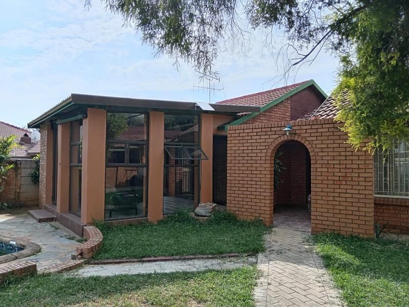 Welcome to Your Dream Home in Pretoria Gardens!
