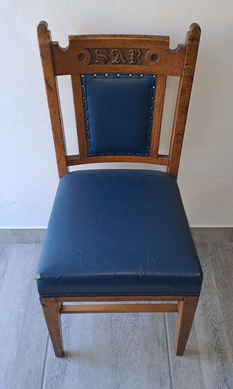 Antique SAR chair