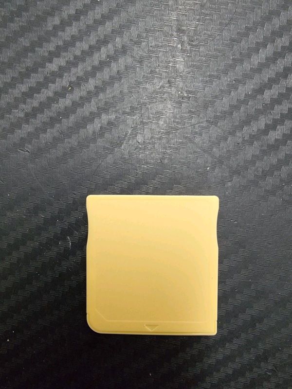 Nintendo R4 Gold Cards