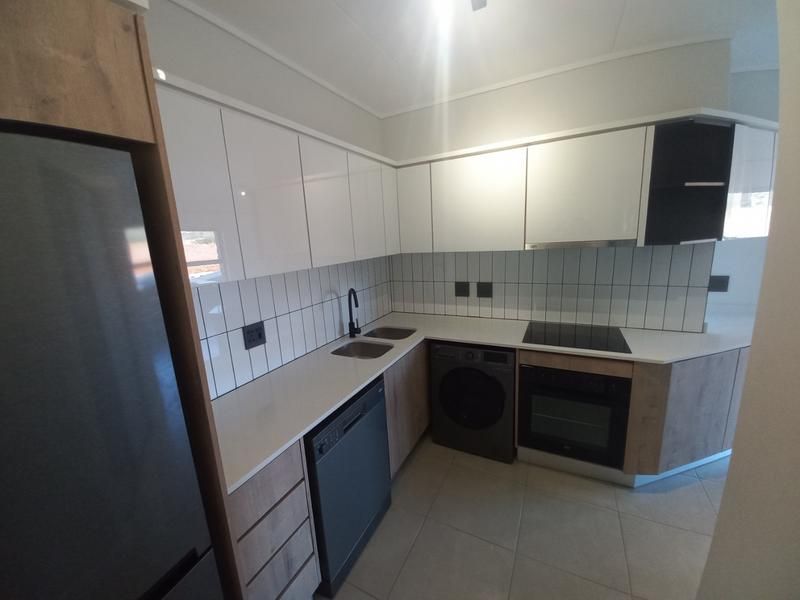 1 Bedroom 1 Bathroom Rental inÂ Mooikloof, Pretoria