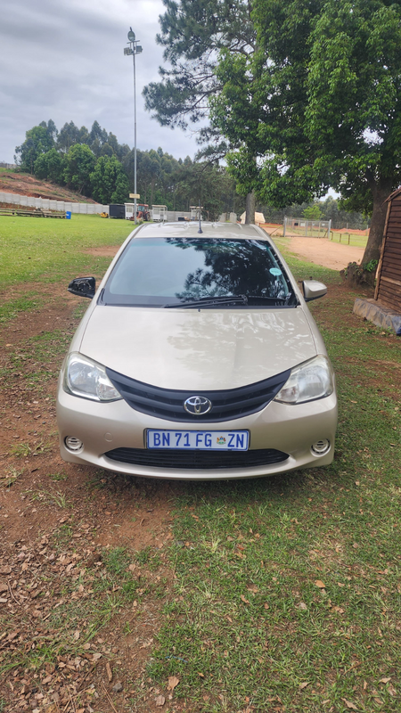 2015 Toyota Etios Hatchback