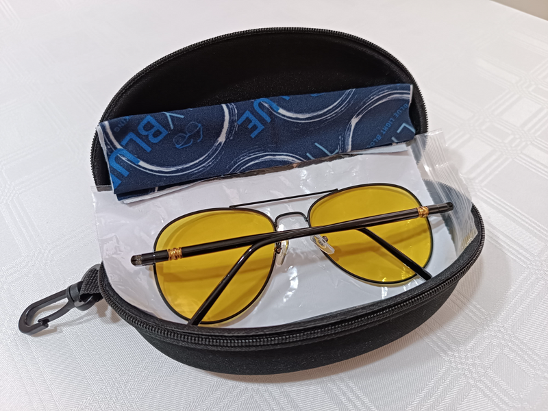 Brand New Polarized Night Vision Blue Light Blocking Aviator Sunglasses With UV400 Protection
