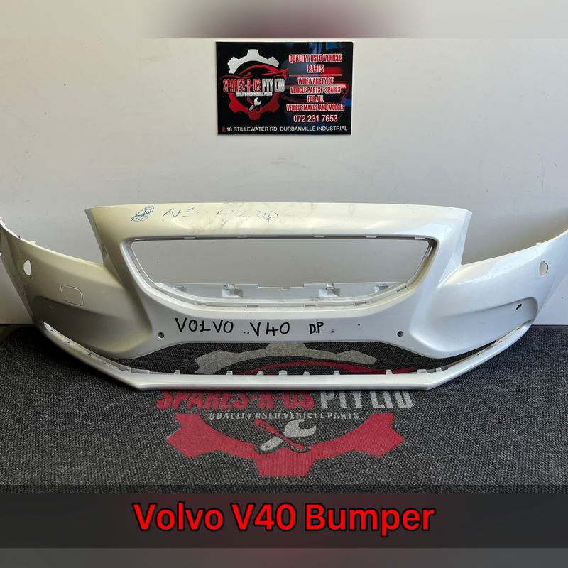 Volvo V40 Bumper for sale