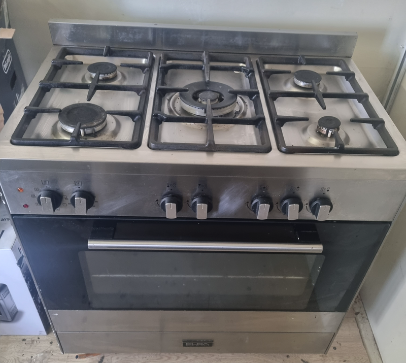 Gas stove and electric oven