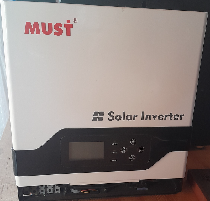 3KVA pure sinewave inverter (eskom, solar and generator)