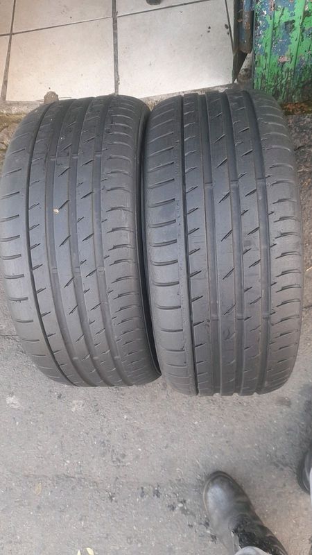 Fairly used Tyres 2 X 255/45/R17 CONTINENTAL NORMAL TYRES 85% TREAD LIFE ZUMA 061_706_1663