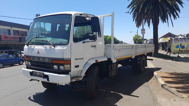 Fuso fm14_213 8ton dropside in a mint condition for sale at an affordable amount