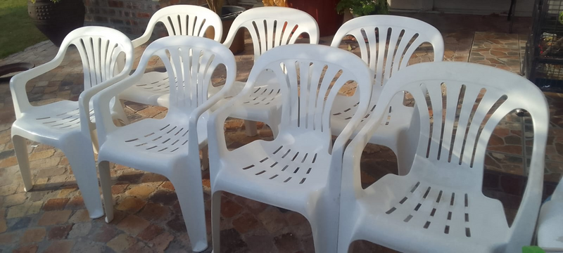 Patio chairs white R100 each - 9 chairs