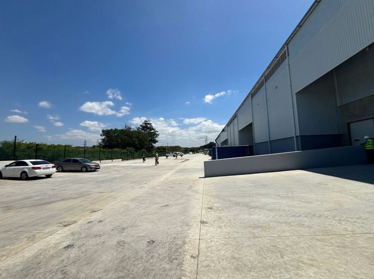 6250M2 WAREHOUSE TO LET IN MT EDGECOMBE