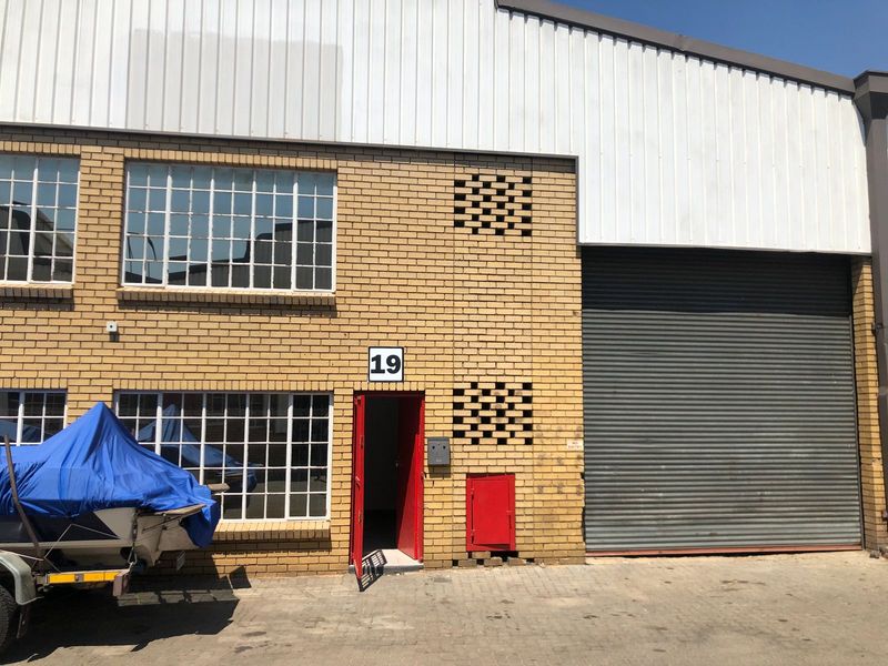 262m² Industrial To Let in Jet Park at R48.00 per m²