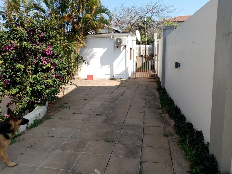 Pet Friendly Granny Flat to Let in Umhlanga