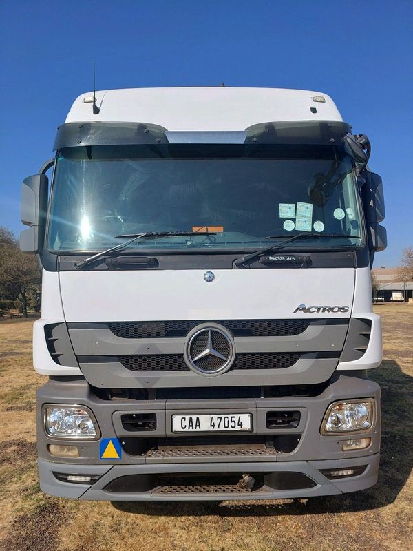 MERCEDES BENZ ACTROS 2646