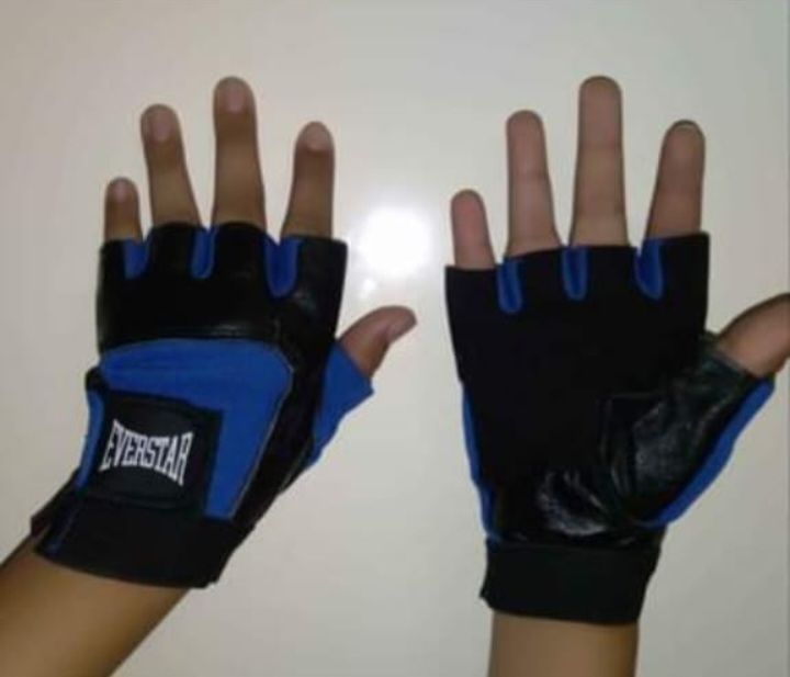 Gym gloves for sale (Men and women)