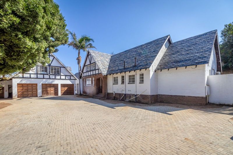 3 Bedroom house in Bryanston West For Sale