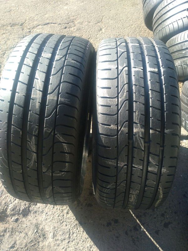 Pair of perilli run flat tyres 245 35 20 with 90% thread
