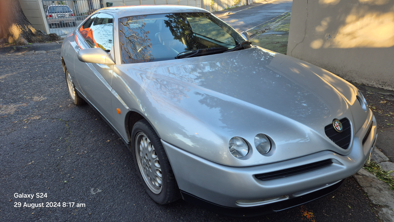 1996 Alfa Romeo GTV 2000 Coupe ..916