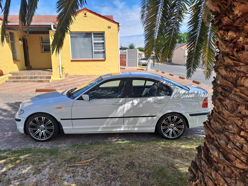 2002 BMW 3 Series Sedan