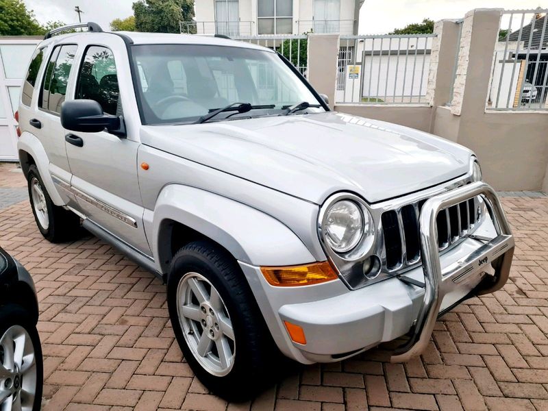 Jeep Cherokee A/T 124000kms Immaculate