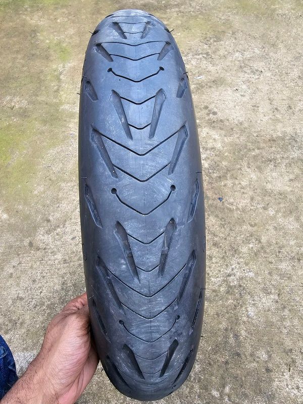 Michelin Road 5 front motorcycle tyre for sale