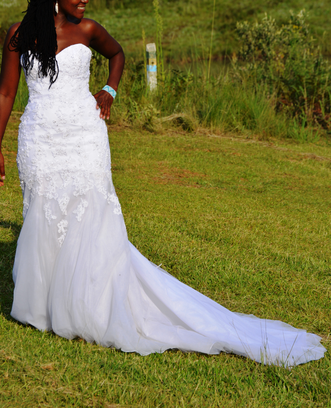 Wedding dress - Price negotiable