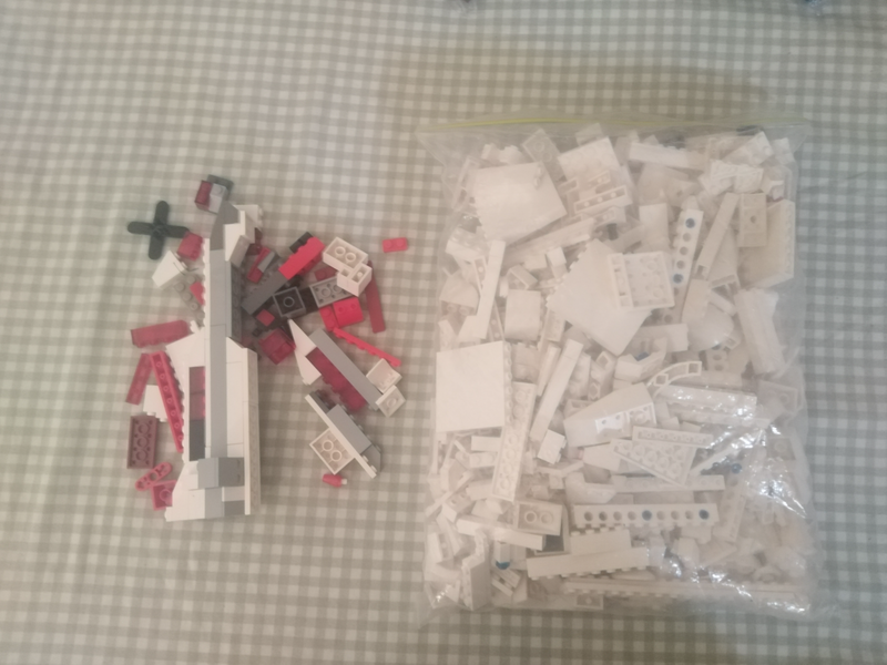 Lego 20kg star wars x 5, cars, police station, pirate ship and more (no boxes) R3995 urgent sale