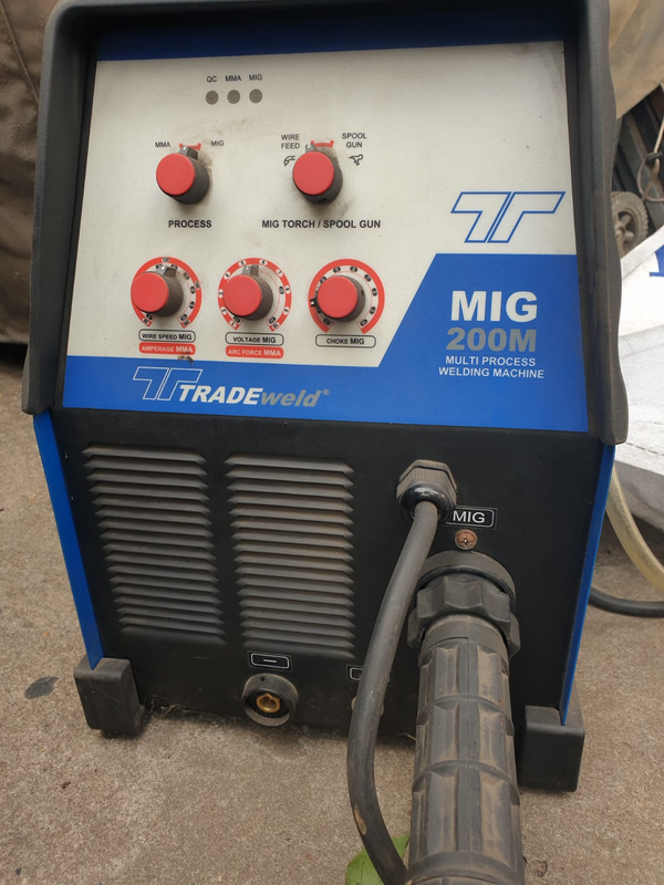 Tradeweld mig 200 welding machine and accessories