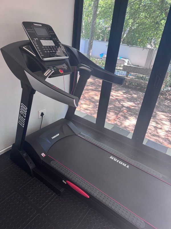 Trojan Elite 2000 Treadmill Brooklyn Gumtree South Africa