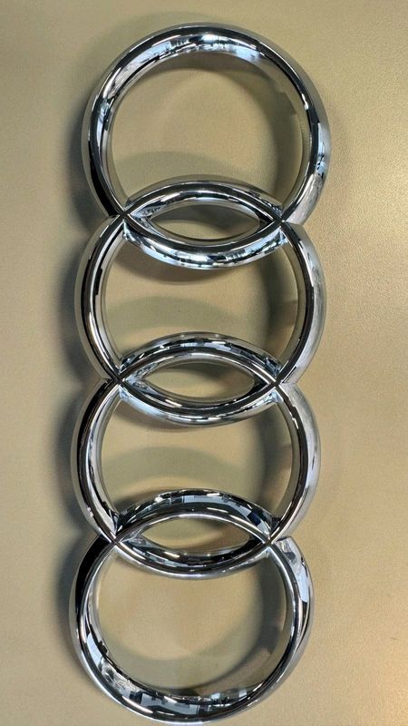Genuine Audi silver rings for front of Audi