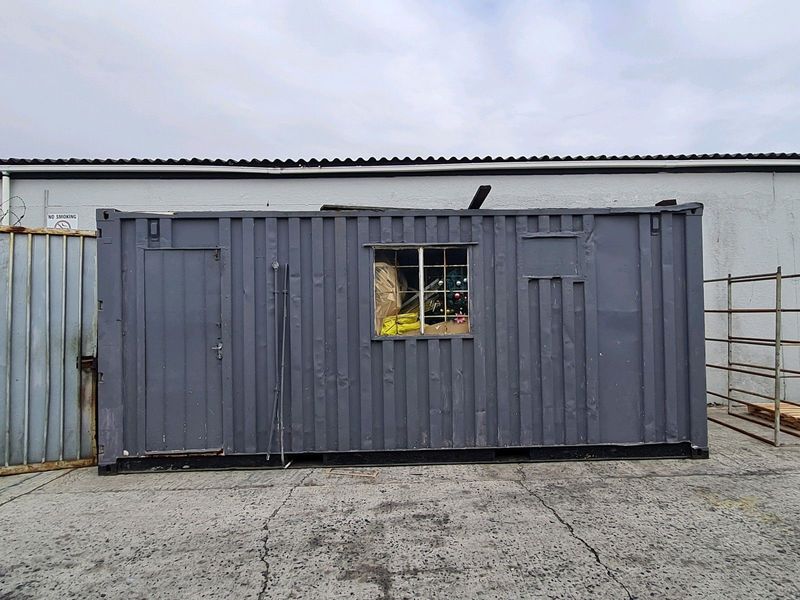 20 Foot Shipping Container, 6m Good Condition, R25000